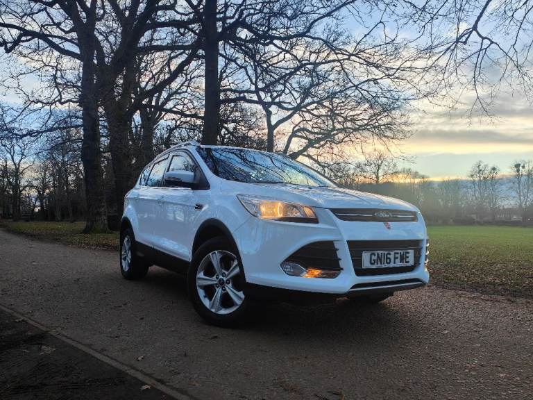 Ford, KUGA, Hatchback, 2016, Manual, 1997 (cc), 5 doors