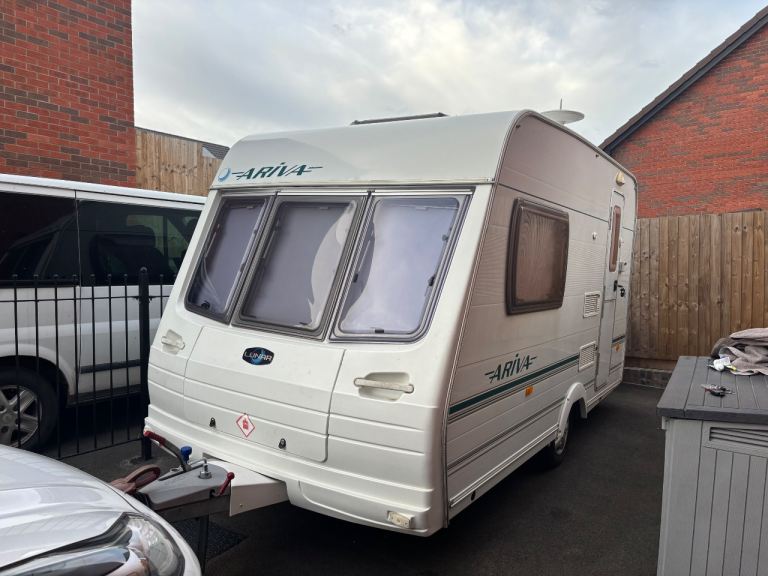 Lunar Ariva Caravan 2 Berth caravan 