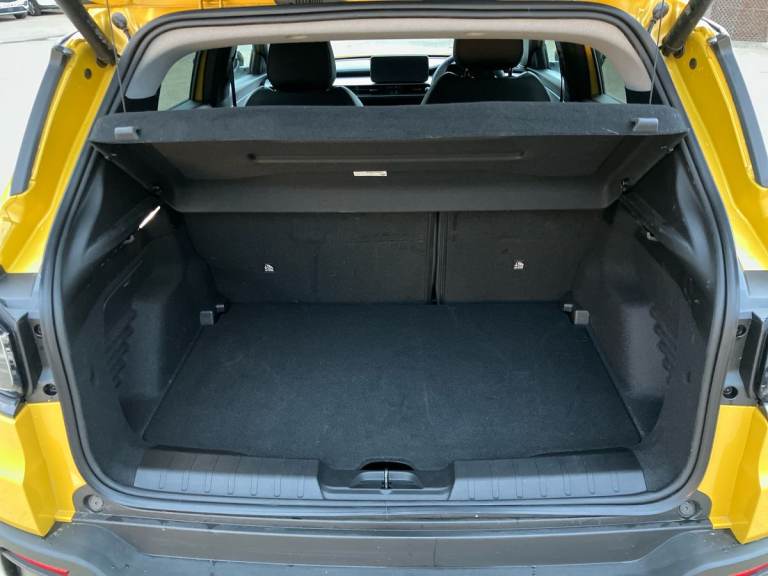 2025 Jeep Avenger 1.2 e-Hybrid Summit 5dr DCT Hatchback PETROL Automatic