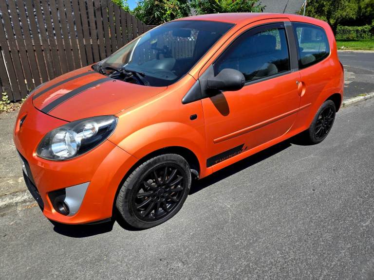 Renault, TWINGO, Hatchback 1.2 petrol 12 months mot good runner cheap to insurance 