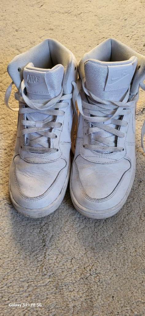 Mens Nike Trainers UK 7 (41) - White
