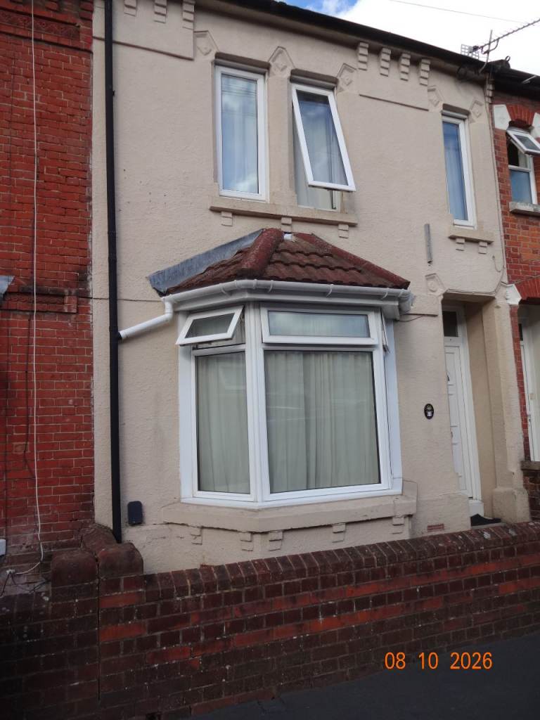 LARGE SIZE ROOM TO RENT IN MODERN SHARED HOUSE – POLYGON, SOUTHAMPTON CITY CENTRE