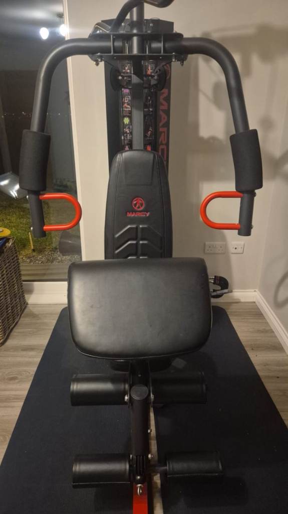 MARCY all in 1 weight bench 
