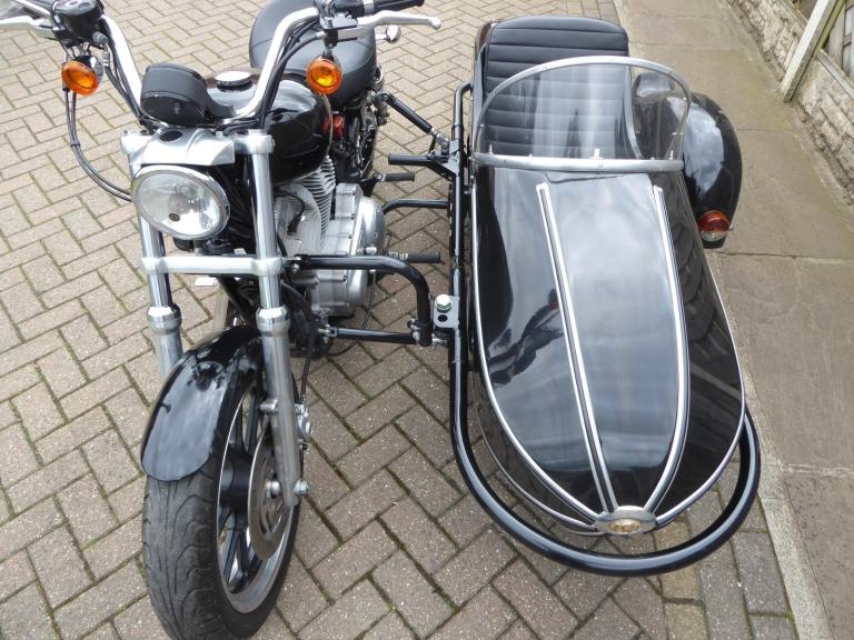 HARLEY DAVIDSON 883 XL SIDECAR OUTFIT 60 REG VERY LOW MILES GP MANX SIDECAR 