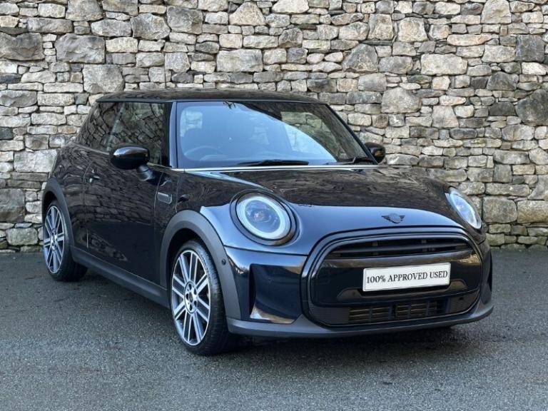 MINI HATCHBACK 1.5 Cooper Exclusive 3dr Auto