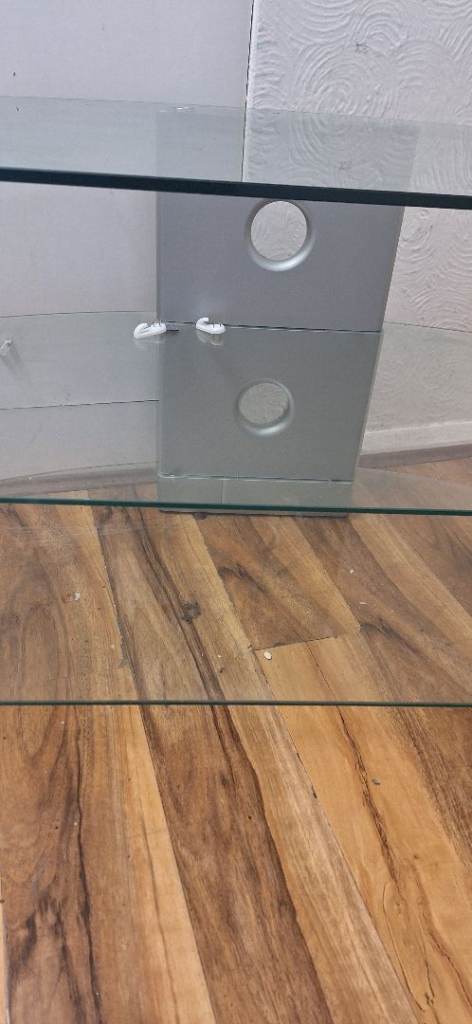 Clear Glass TV Stand – 3 Shelves