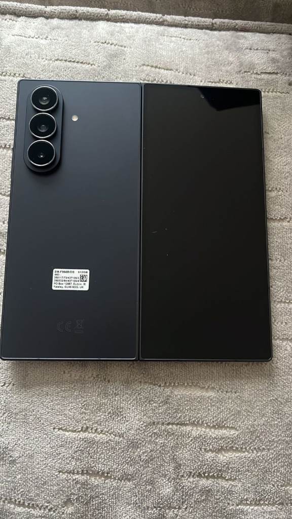Samsung Galaxy z fold 7 512gb £730 1TB £830 unlocked with Samsung warranty