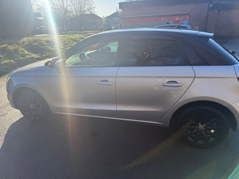 Audi, A1, Hatchback, 2013, Manual, 1197 (cc), 5 doors