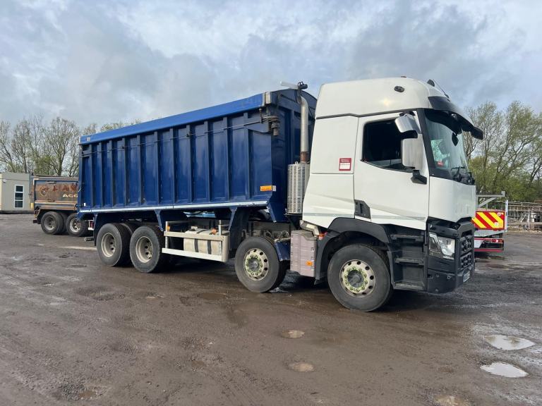 Renault C (C) 430 8X4 BULKER , ALLOY TIPPER , SLEEPER, WEIGHER 