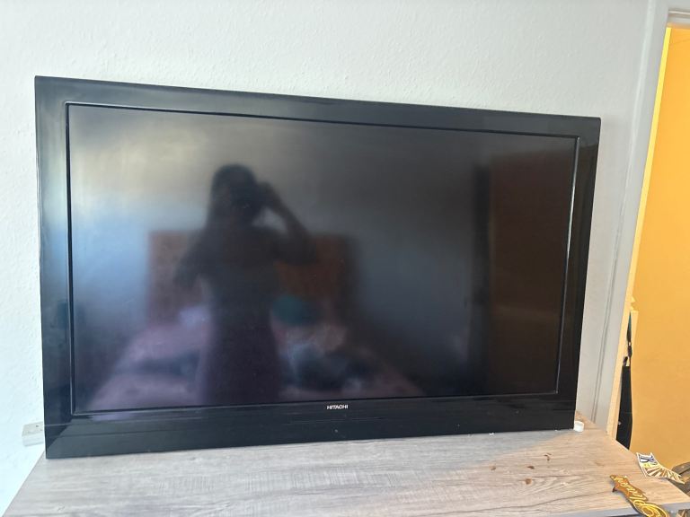 Hitachi TV