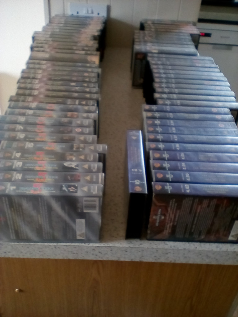 BABYLON 5 Collection - VHS Tapes