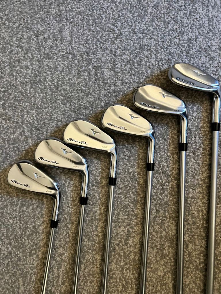 Mizuno Pro 225 Irons 5-PW