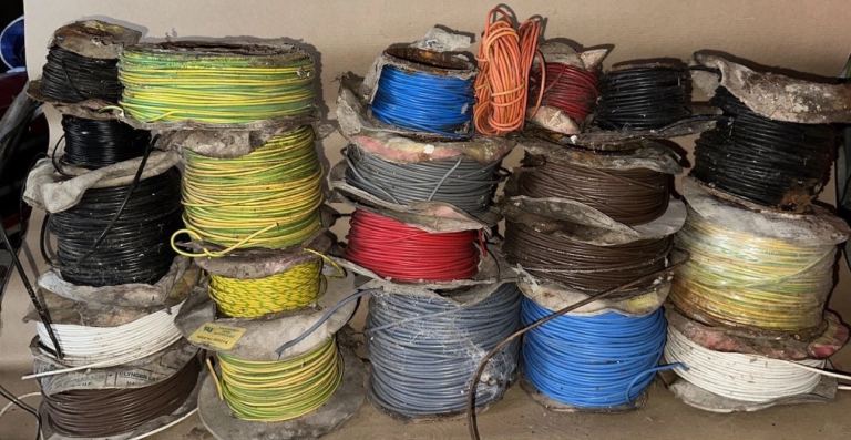 We buy cables! Cable wanted household , singles , swa etc
