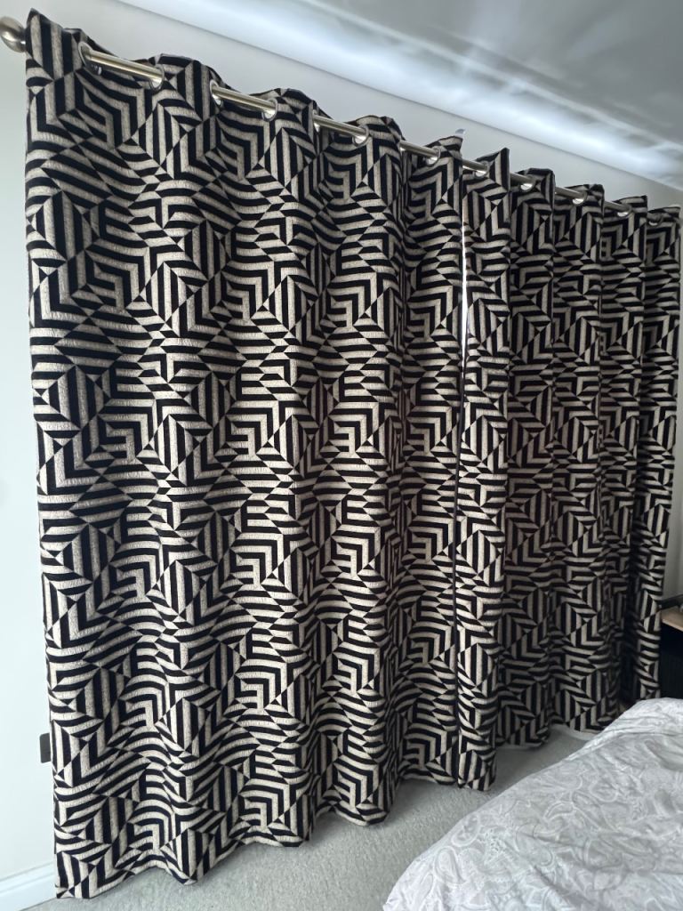 Black & Cream Patterned Eyelet Curtains – Good Condition