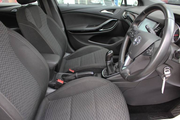 2017 67 VAUXHALL ASTRA 1.4I TURBO SRI VX LINE NAV HATCHBACK 5DR PETROL MANUAL EU