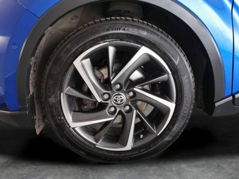 2020 Toyota C-HR 1.8 Hybrid Dynamic 5dr CVT HATCHBACK PETROL/ELECTRIC Automatic