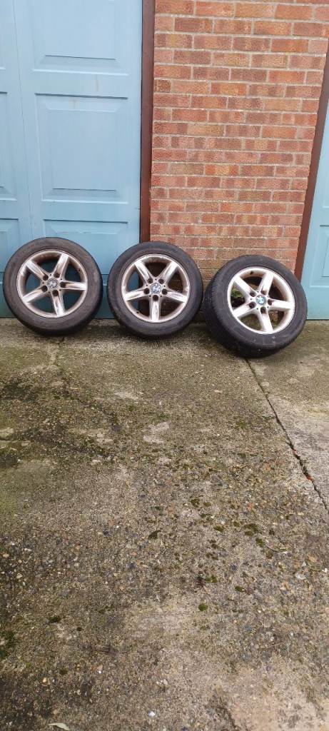 Car Tryes for BMW size 225/50/16