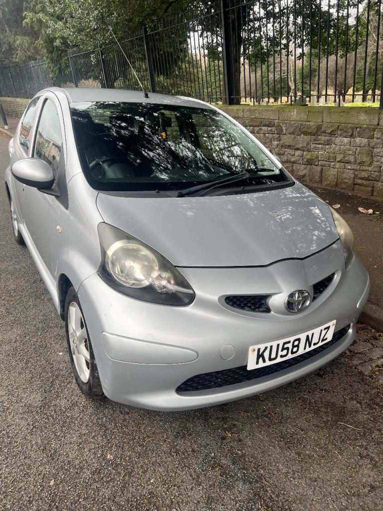 Toyota, AYGO, Hatchback, 2008, Manual, 998 (cc), 5 doors
