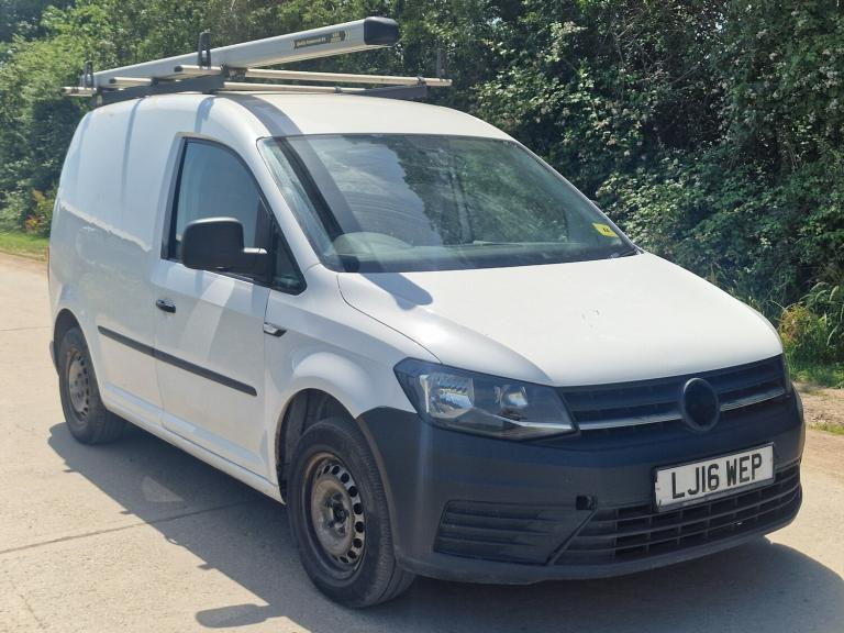 2016 VW Volkswagen Caddy C20 S-Line 2.0TDI  95k Miles  Drives Perfect  3m MOT