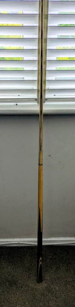  3 Snooker cues 