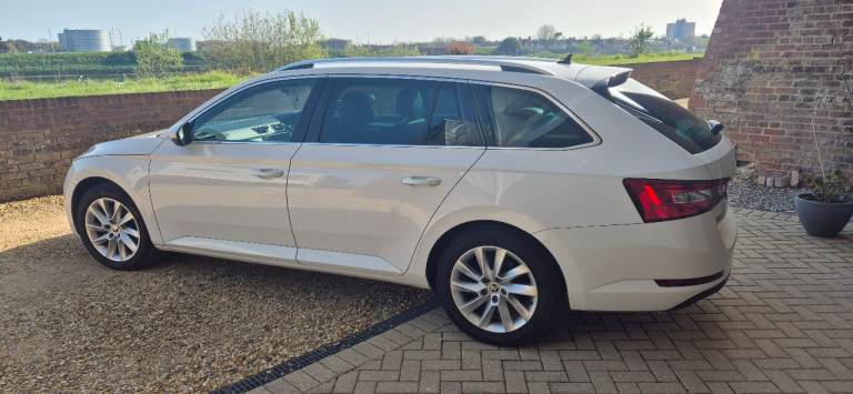 Skoda superb SE Technology 2LT TDI 
