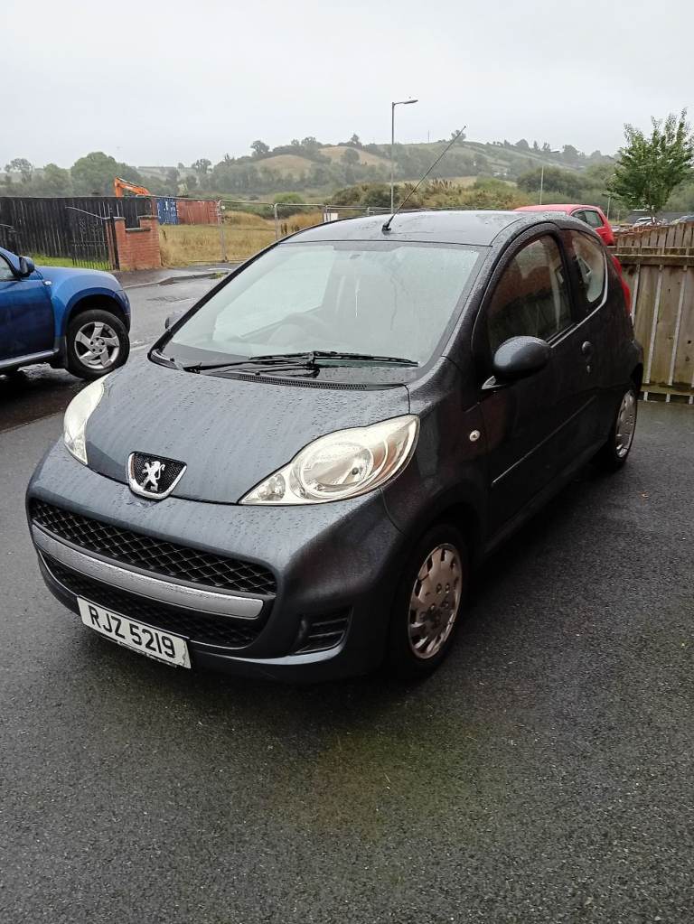 Peugeot, 107, Hatchback, 2010, Manual, 998 (cc), 3 doors