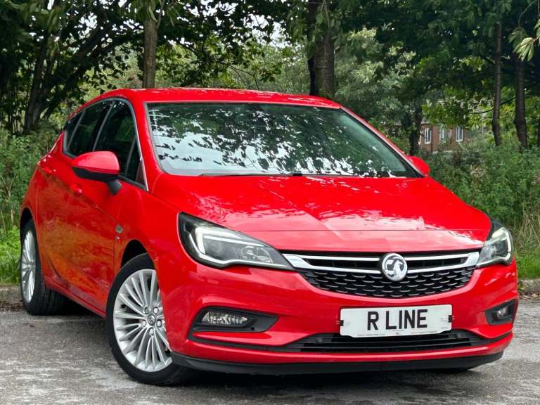 2016 Vauxhall Astra 1.6 CDTi BlueInjection Elite Nav Auto Euro 6 5dr HATCHBACK Diesel Automatic