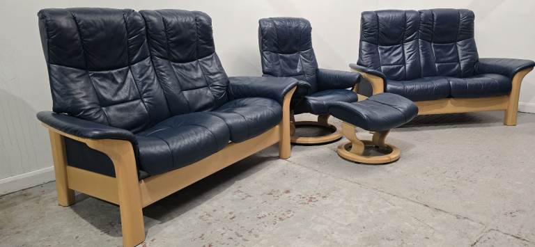 Ekornes Stressless Reclining 2 x 2 Seater Sofas and Chair With Stool 280126