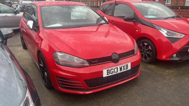 VOLKSWAGEN GOLF 2.0 TSI BlueMotion Tech GTI Launch 2013