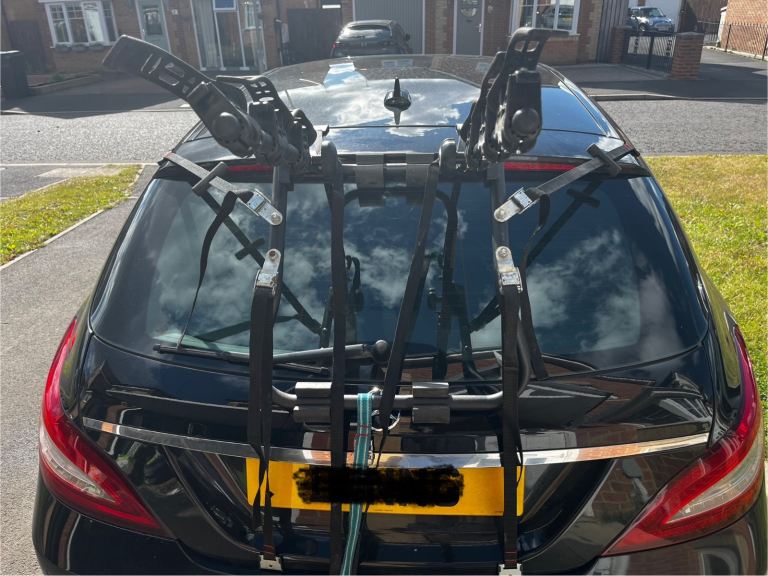 Cycle carrier for 3 bikes