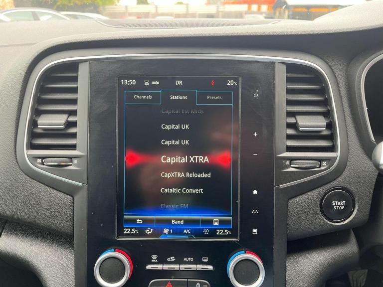 2017 Renault Megane 1.5 dCi Dynamique S Nav 5dr HATCHBACK DIESEL Manual