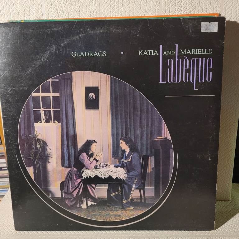 Katia and Marielle Labèque Glad Rags Vinyl Record. R2/4