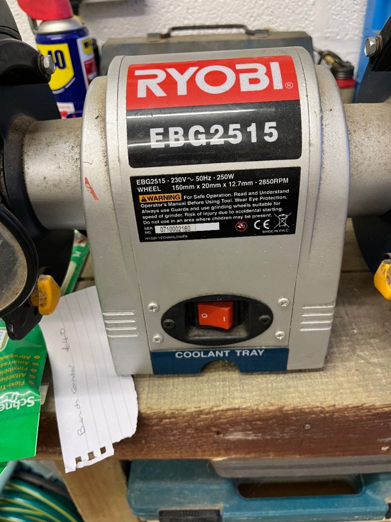 RYOBI EBG 2515
