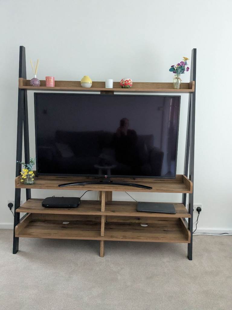 TV unit 