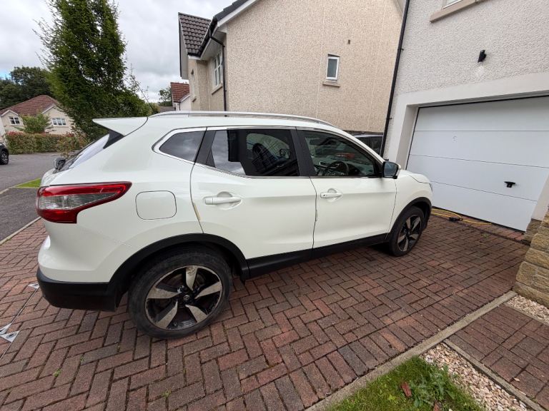 Nissan, Qashqai 2015, Manual, 1.5 dci, 5 doors, ULEZ