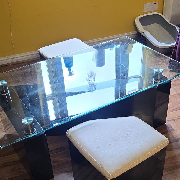 Next Glass Coffee Table Z Shape with 2 White Stools
