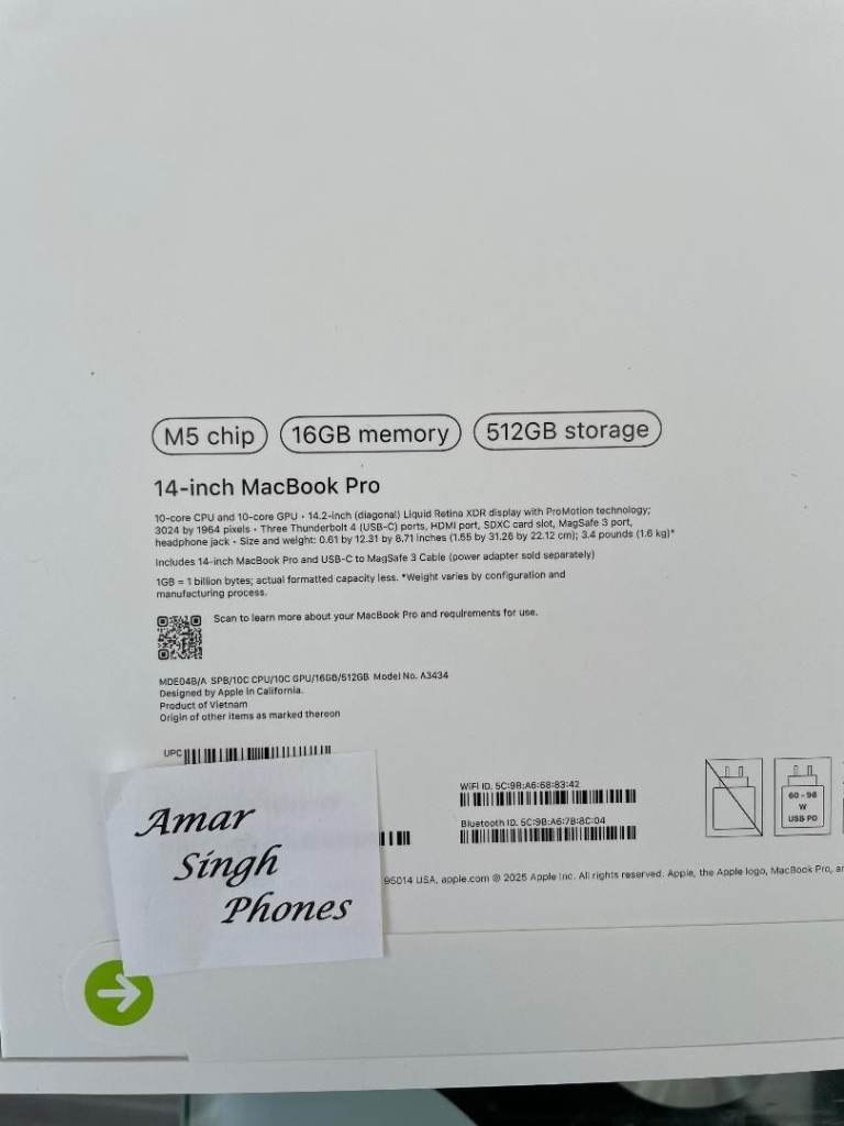 *NEW* Macbook Pro, M5 chip, 16GB, 512GB (M284)