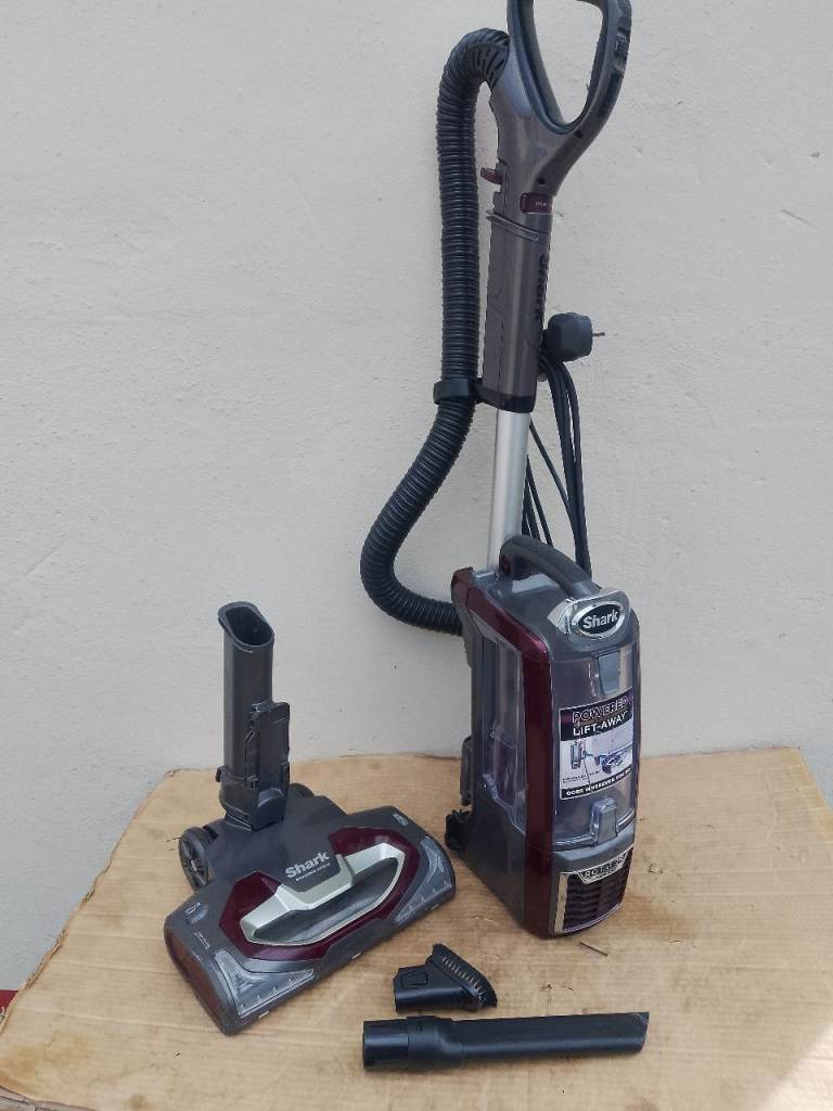 🛑 FREE DELIVERY 'SHARK' LIFTAWAY TECHNOLOGY UPRIGHT VACUUM CLEANER 