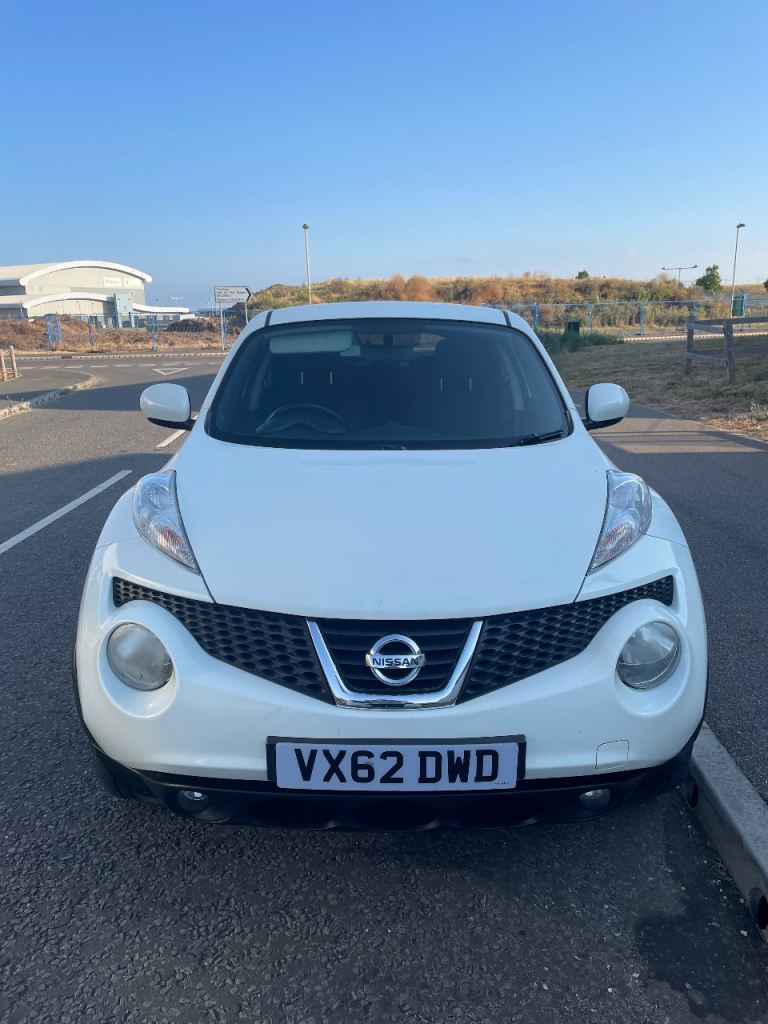Nissan, JUKE, Hatchback, 2012, Manual, 1598 (cc), 5 doors