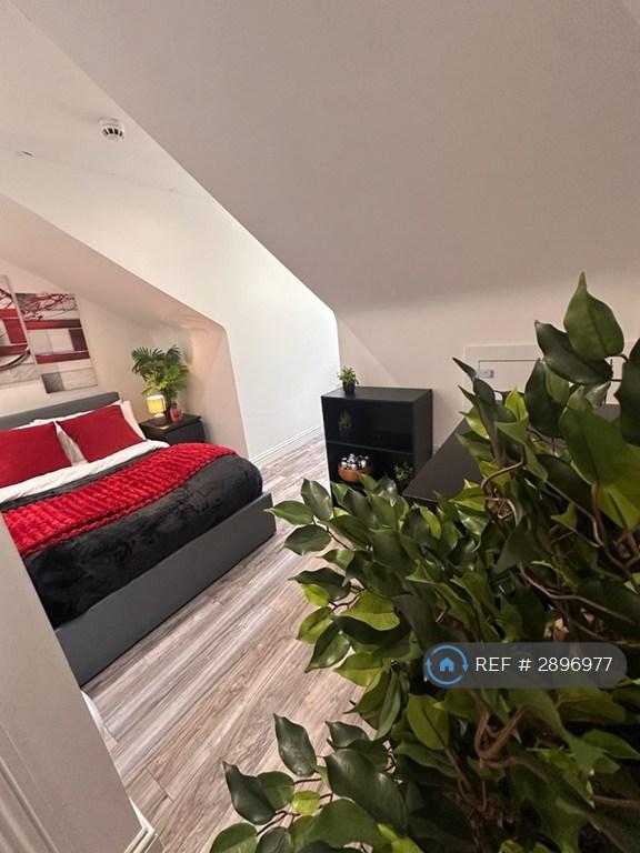 1 bedroom in Whitehall Road, Harrow, HA1 (#2896977)