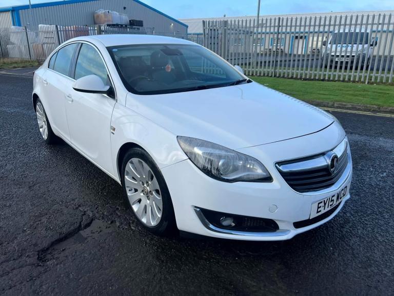 2015 Vauxhall Insignia 2.0 CDTi [140] ecoFLEX Elite Nav 5dr [Start Stop] HATCHBACK Diesel Manual