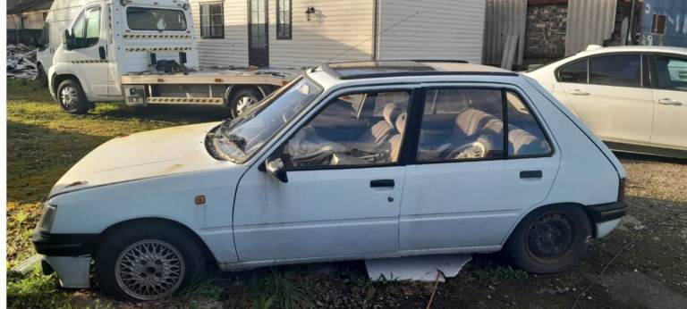 Peugeot, 205, Hatchback, 1994, Manual, 1769 (cc), 5 doors