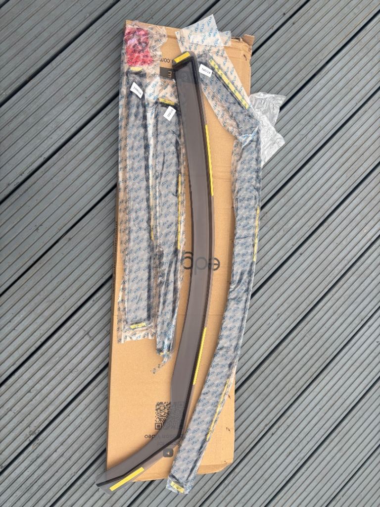 Edge car wind deflectors- Volkswagen Golf mark 6 2009