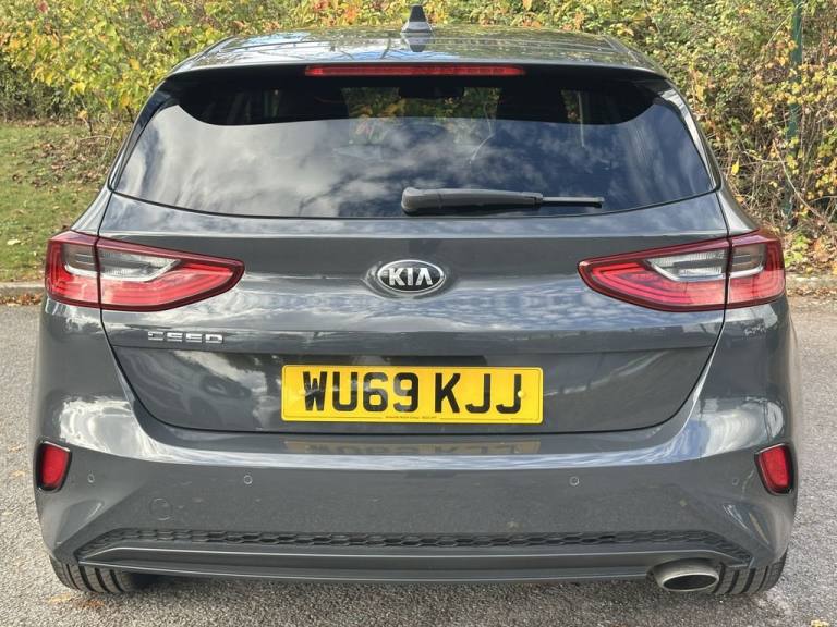 2019 Kia Ceed 1.0 T-GDi 3 Hatchback 5dr Petrol Manual Euro 6 (s/s) (118 bhp) Hatchback Petrol Manual