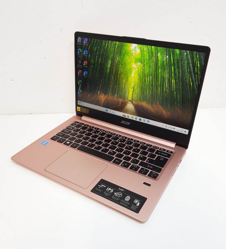 Acer Fast Laptop, intel Pentium Silver, 4GB RAM, 256GB SSD,UHD Graphics, Microsoft Office 2021