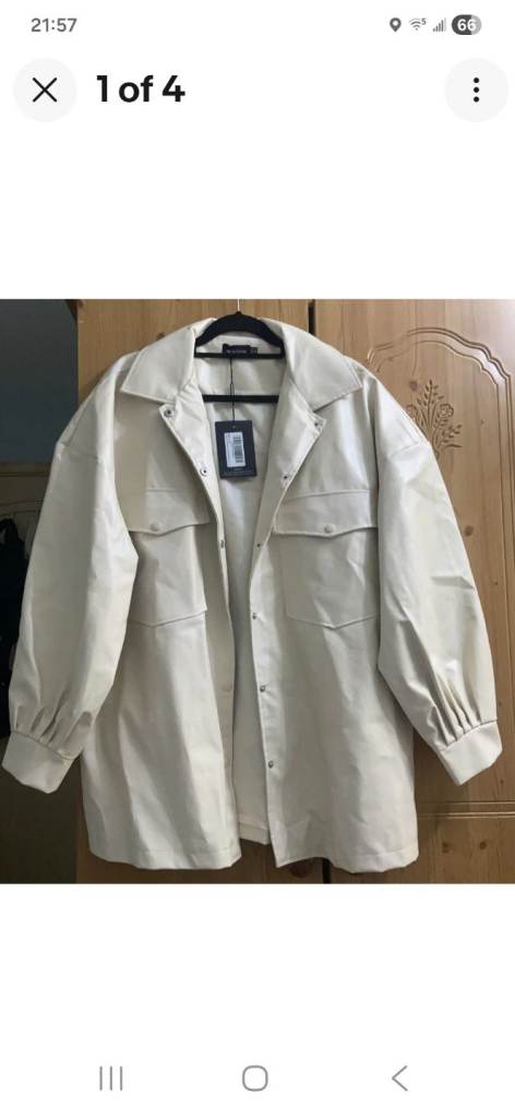 BNWT Pretty Little Thing Cream PU Pocket Front Oversized Shacket Size 10