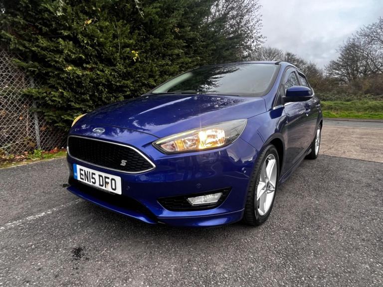 2015 Ford Focus 1.5T EcoBoost Zetec S Euro 6 (s/s) 5dr HATCHBACK Petrol Manual