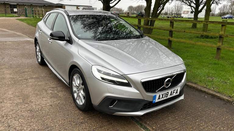 Volvo V40 Cross Country T3 Pro Manual