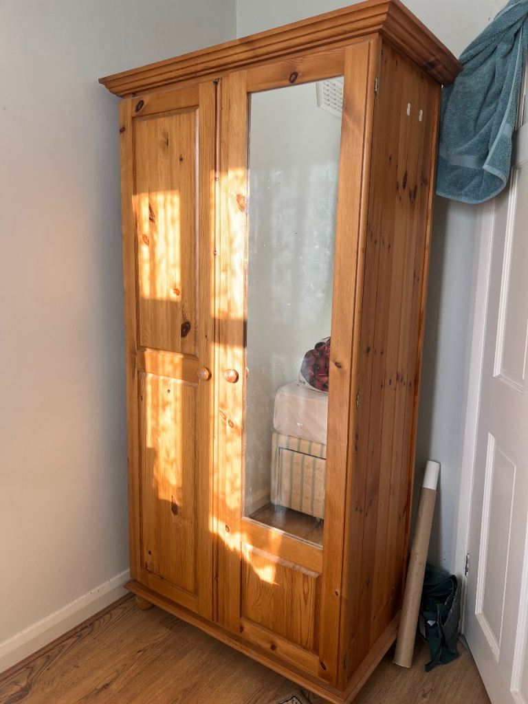 2 Door wardrobe 
