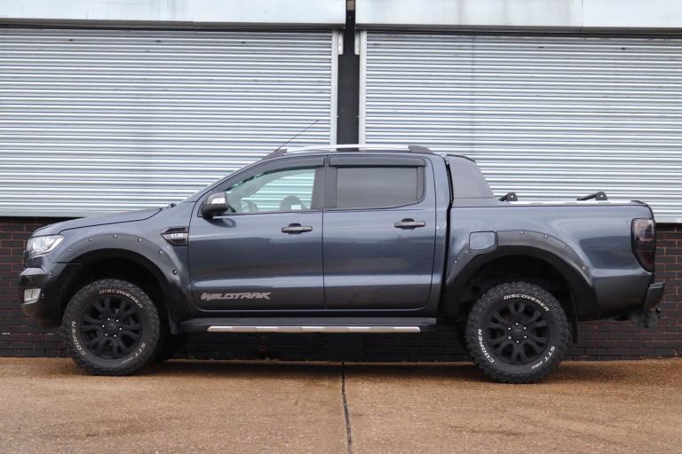 Ford Ranger 3.2 TDCi Wildtrak Auto - RAPTOR LOOKS 